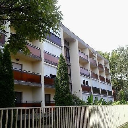 Gyoengyvirag Ueduelo - Mario Apartman Харканы Номер фото
